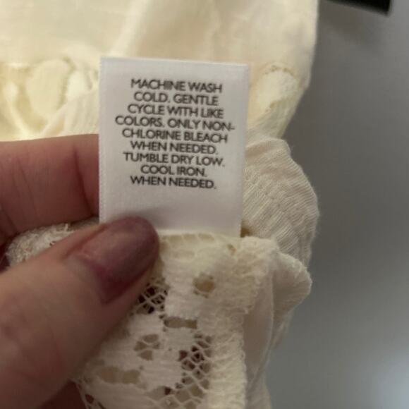 INC Ivory Cream Short Sleeve Sheer Lace Round Neck Elastic Hem Blouse Size Small - Picture 8 of 11